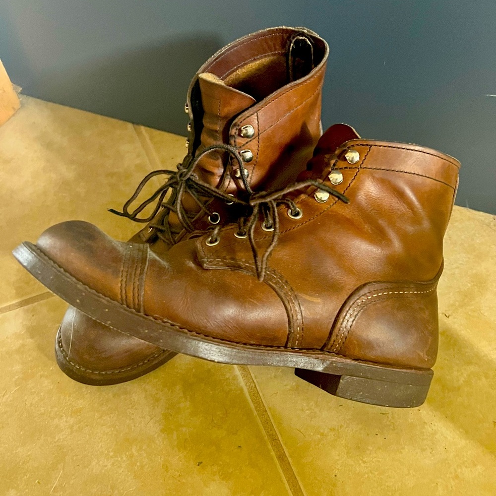 Red Wing Iron Ranger size 8